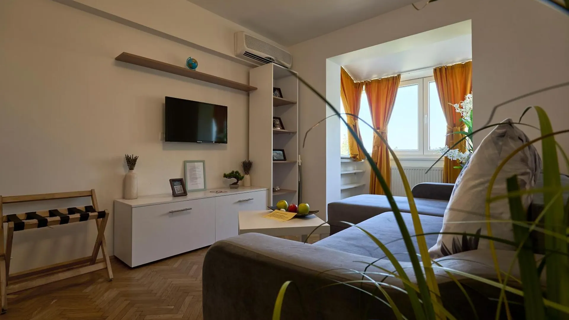 11 Baneasa Airport Apartament Bucureşti România